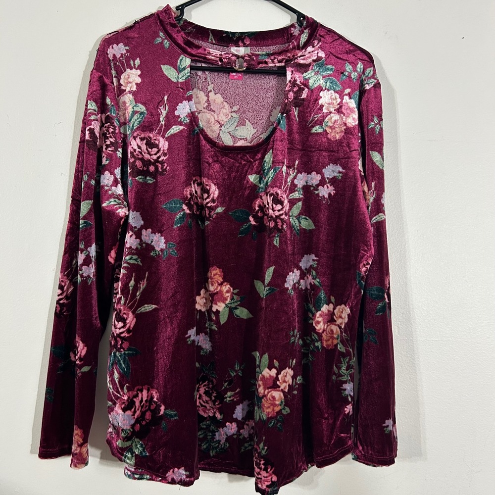 No Boundaries Burgundy Floral Velvet Long Sleeve Top XXXL/3XG Cut Out - Picture 11 of 13